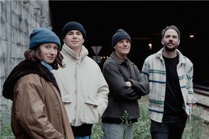 De gauche à droite: Louise van den Heuvel, Daniel Migliosi, Stéphane Galland et Jérôme Klein
