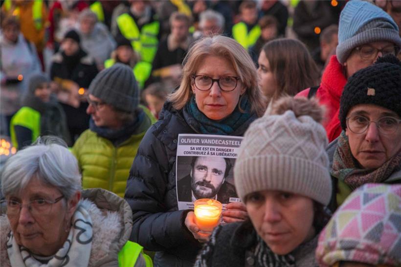 Demonstration für den im Iran inhaftierten belgischen Entwicklungshelfer
