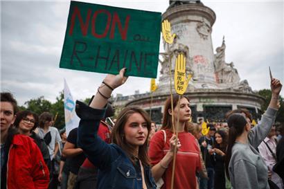 Demonstration gegen den RN: Die Anwälte, die jetzt mit dem Tod bedroht werden, hatten sich gegen Le Pens Partei positioniert
