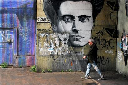 Denker, Poet, Politiker und posthum ein Popstar – Antonio „Nino“ Gramsci auf einer Wand in Rom
