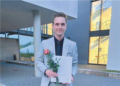 Der 23-jährige Jan-Aaron Goergen ist zurzeit der einzige bekannte Luxemburger Gehörlose mit Abi und will für andere Gehörlose ein Vorbild sein
