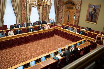 Der Ablauf der öffentlichen Debatten (hier im Bild die Debatte über das Covid-Check-System im Februar) waren am Mittwoch Thema des Petitionsausschusses  
