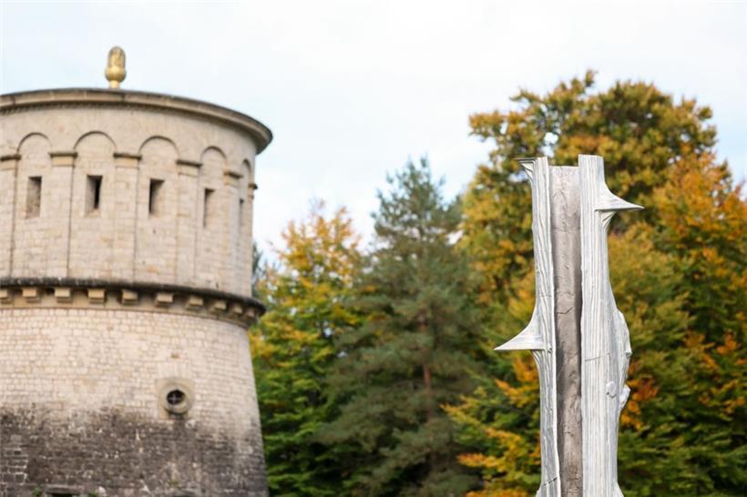 Der Art Walk in Luxemburg-Stadt hält zahlreiche künstlerische Überraschungen bereit, unter anderem von Alice Channer
