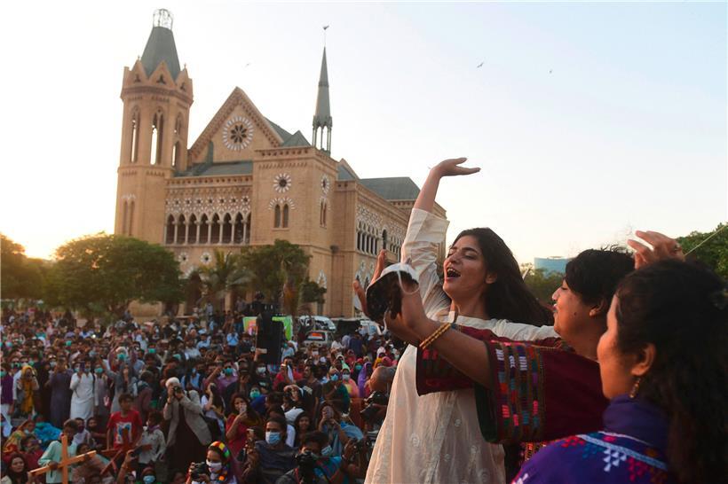 Der Aurat-Marsch in Karatschi
