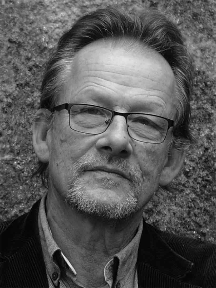 Der Autor von „Gras“, Bernhard Kegel
