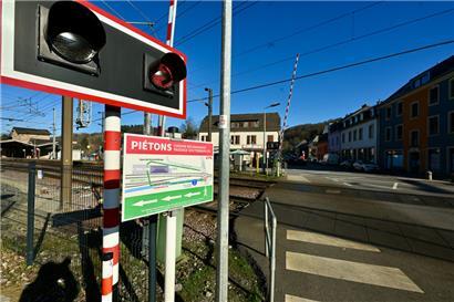 Der Bahnübergang in Dommeldingen
