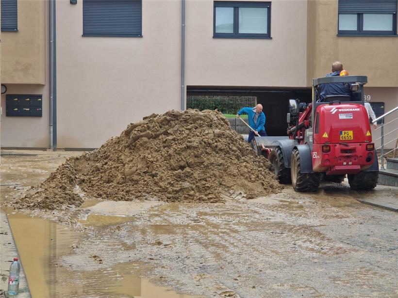 Der Berg soll im Laufe des Tages weiter wachsen