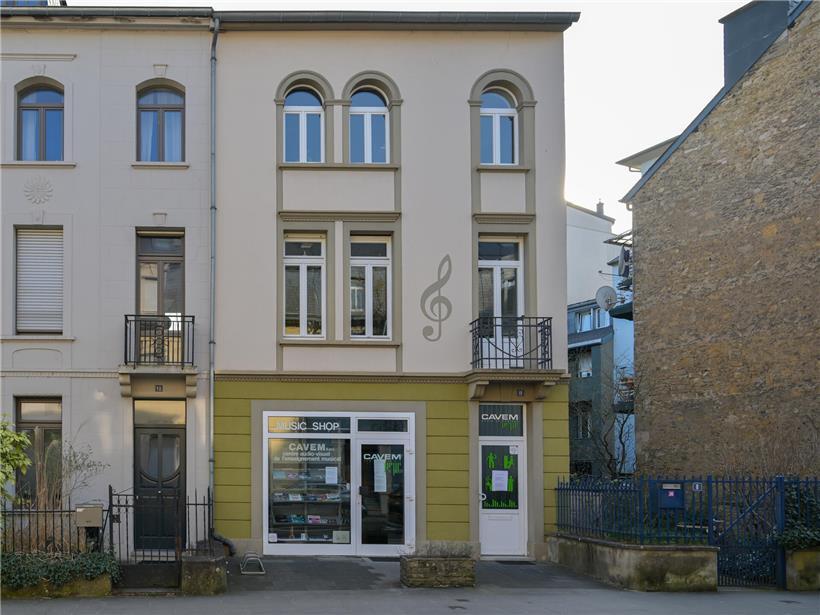 Gebäudebesitzer in Bonneweger rue des Trevires bietet Räume zur langfristigen Vermietung an Musikschule an
