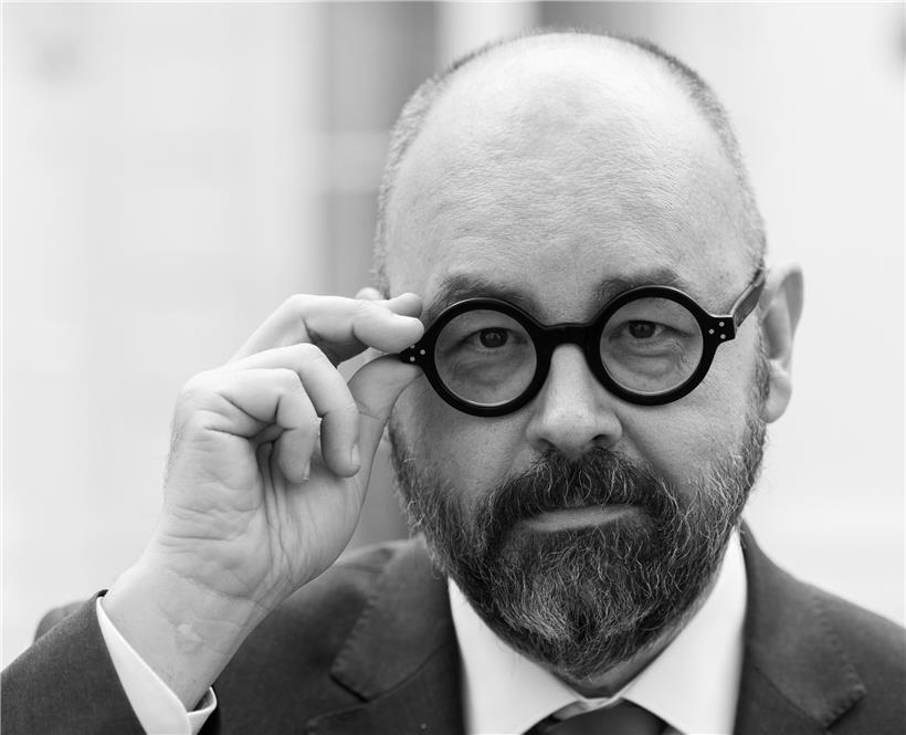 Der Bestsellerautor Carlos Ruiz Zafón ist ist
