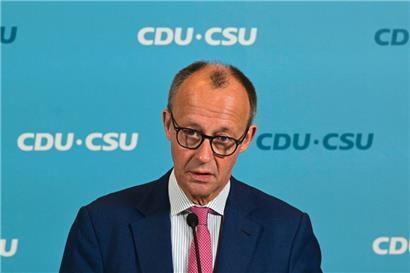 Der CDU-Kanzlerkandidat Friedrich Merz muss sich auf manche Zwischenrufe aus der bayerischen Staatskanzlei einstellen – aller Eintracht zum Trotz
