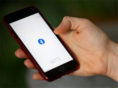 Der Cambridge-Analytica-Skandal hat Folgen für den Meta-Konzern, zu dem Facebook gehört