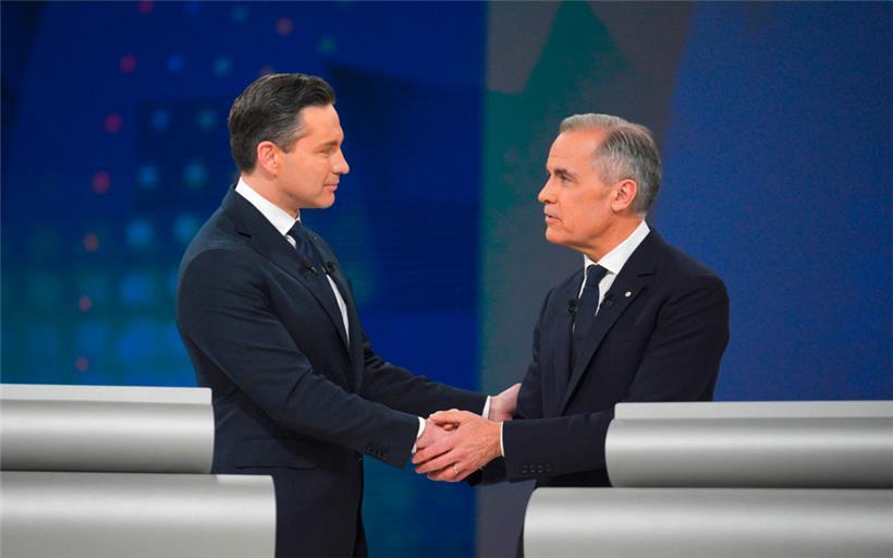 Der Chef der Konservativen, Pierre Poilievre (l.), will den erst seit einigen Monaten regierenden Premierminister Mark Carney (r.) aus dem Amt bugsieren
