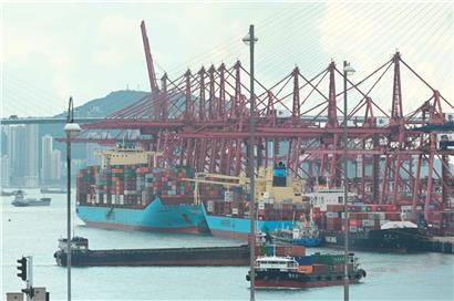 Der Containerhafen Kwai Chung in Hongkong: Vor allem wirtschaftlich ist China für die EU ein wichtiger Partner
