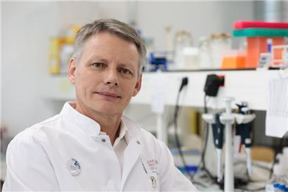 Der Dermatologe Prof. Dr. Markus Ollert vom Luxembourg Institute of Health (LIH)
