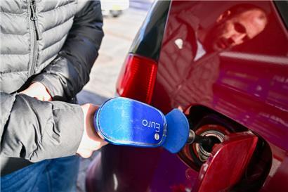 Der Diesel hat vorgelegt – und das Benzin zieht nach
