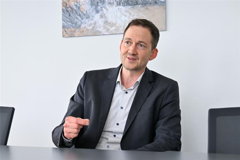 Der Direktor des Wasserwirtschaftsamts verweist auf die koordinierende Rolle sei...