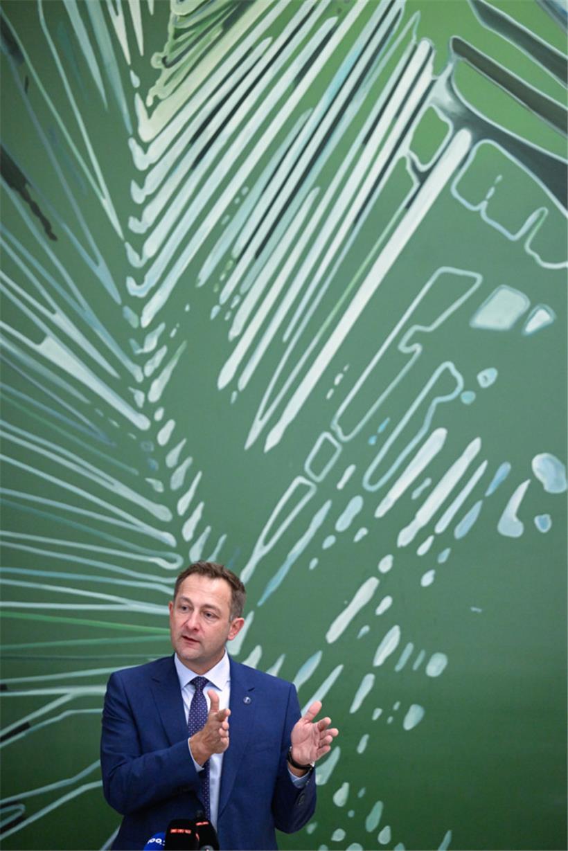 Der EU-Agrarkommissar zeigt, wie die EU-Agrarreform aussehen soll
