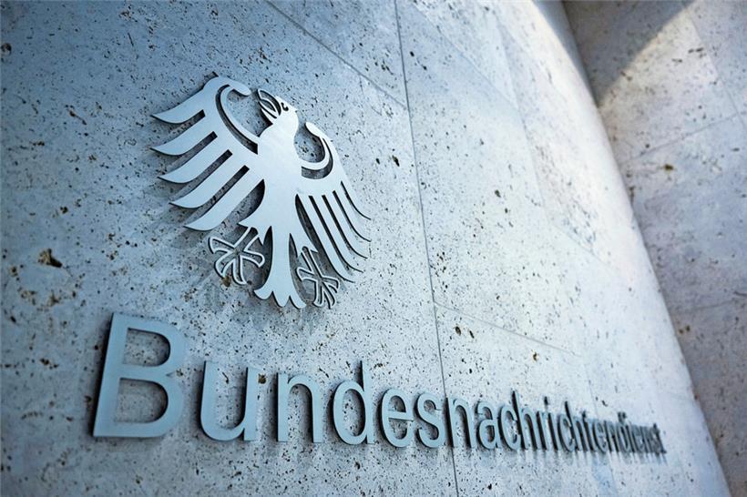 Der Eingang der Zentrale des Bundesnachrichtendienstes BND
