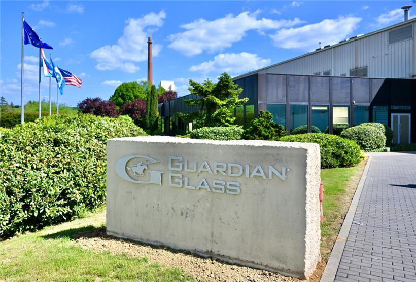 Der Eingang des Werks von Guardian Glass in Bascharage