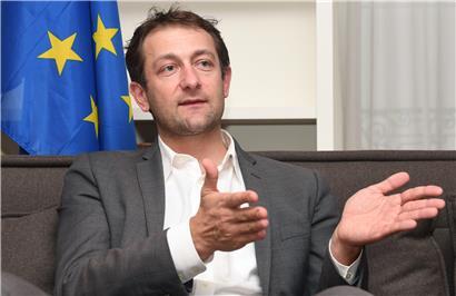 Der Europa-Abgeordnete Christophe Hansen soll für den Posten des Generalsekretärs der Christsozialen kandidieren
