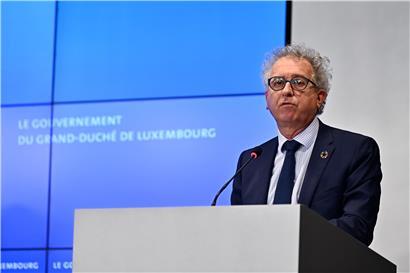 Der Finanzminister Pierre Gramegna teilt in einer parlamentarischen Frage des Abgeordneten Mars di Bartolomeo mit, dass mehr als 60 Unternehmen durch den Brexit nach Luxemburg gekommen sind.
