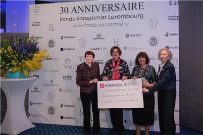 Fonds Soroptimist übergibt 15.000 Euro an ukrainische Frauen zur Unterstützung und Förderung ihrer Projekte