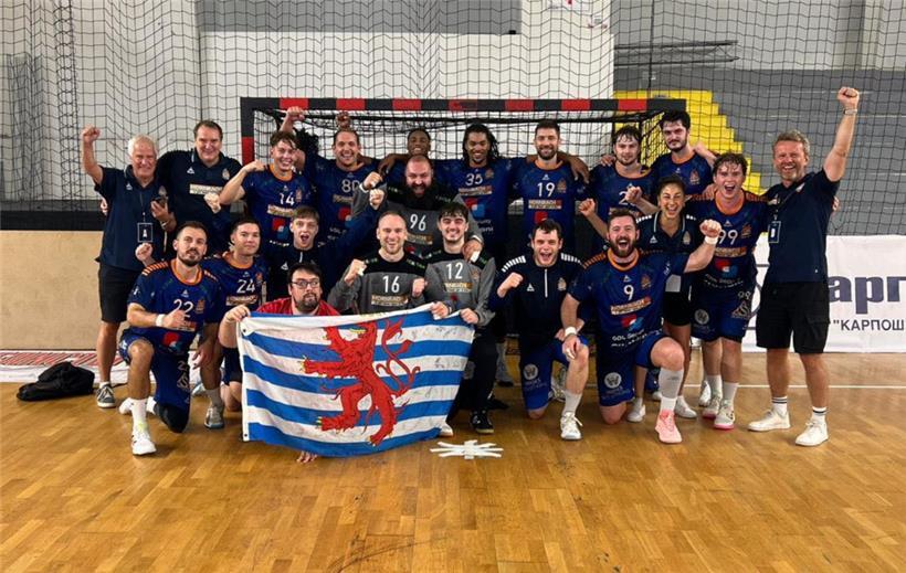 Der HBD feiert den Einzug in die zweite Runde
