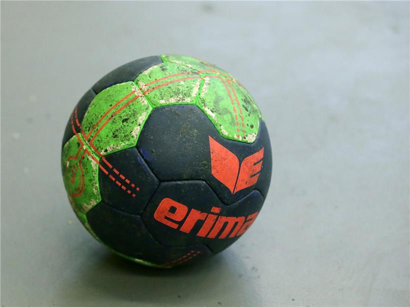 Protest des HBD nach Niederlage gegen Esch am 27. September beim Handballspiel