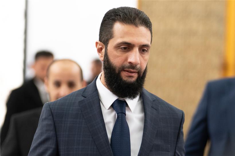Der HTS-Anführer Ahmed al-Scharaa, auch bekannt als Abu Mohammed al-Dschulani
