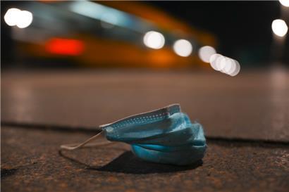 Der Immunologe Dirk Brenner empfiehlt, sich vor der bevorstehenden Winterwelle noch einmal „boostern“ zu lassen
