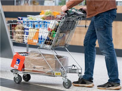 Index sinkt im Juni, Gehälter in Luxemburg steigen um 2,5 Prozent, Wirtschaft und Lohnentwicklung 2024