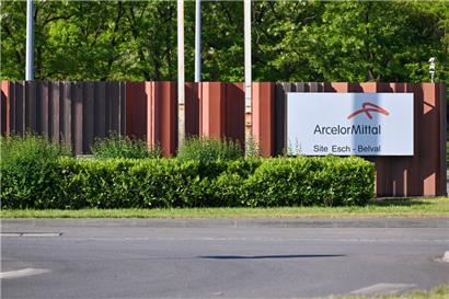 Der Industriestandort von ArcelorMittal in Esch sorgt bei Bewohnern der nahegelegenen Wohnviertel immer wieder für Unmut
