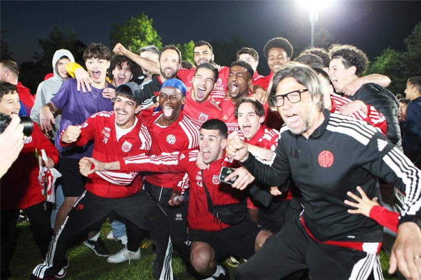 Der Jubel bei der Fola war nach dem Sieg in der Verlängerung grenzenlos
