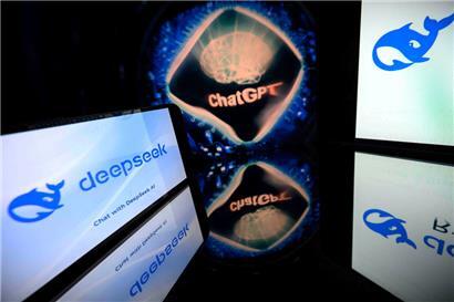 Der KI-Hype der Stunde und Konkurrent für ChatGPT: das chinesische KI-Sprachmodell DeepSeek
