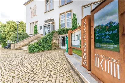 Kayler Gemeinderat bei Sitzung am 25. März 2026 im Ratssaal mit Mitgliedern und Beratungstisch