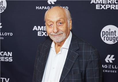 Der Komiker und Schauspieler Karl Dall ist tot. Er starb am Montag im Alter von 79 Jahren, wie seine Familie der Deutschen Presse-Agentur mitteilte.
