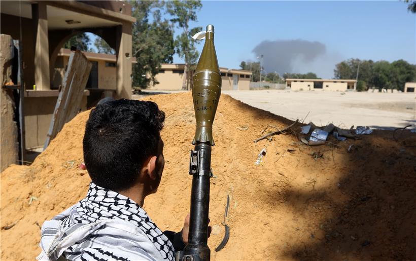 Der Konflikt in Libyen zwischen dem Osten und dem Westen des Landes droht sich zu einem regionalen Krieg zu entwickeln
