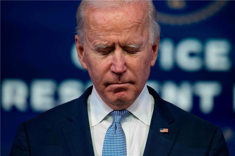 Der Kongress hat trotz eines Sturms von Trump-Anhängern auf den Parlamentssitz den Sieg von Joe Biden bestätigt
