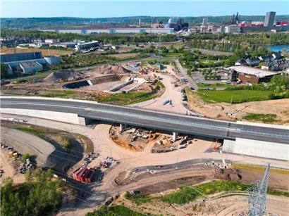 Der Kreisverkehr unter der „Liaison“, der die Fahrt von der „Liaison“ zum Kreisel Raemerich ermöglicht
