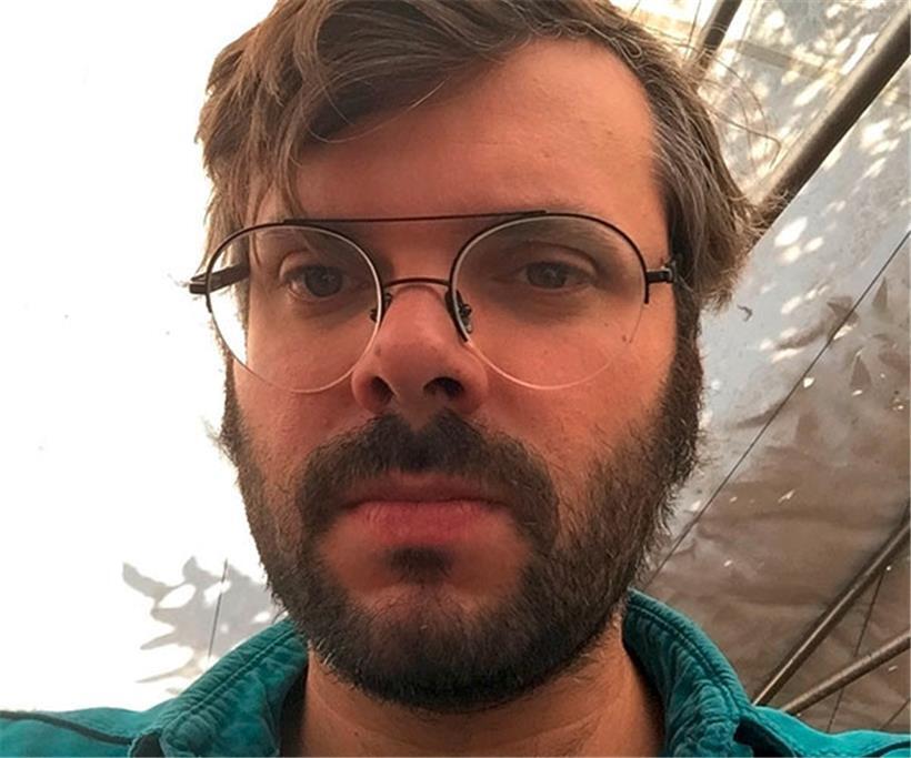 Der Künstler Eric Schumacher 
