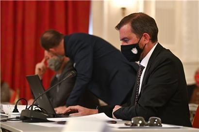 Der LSAP-Abgeordnete Yves Cruchten präsentierte eine Motion zur Aufhebung des Patentschutzes auf Covid-19-Impfstoffen
