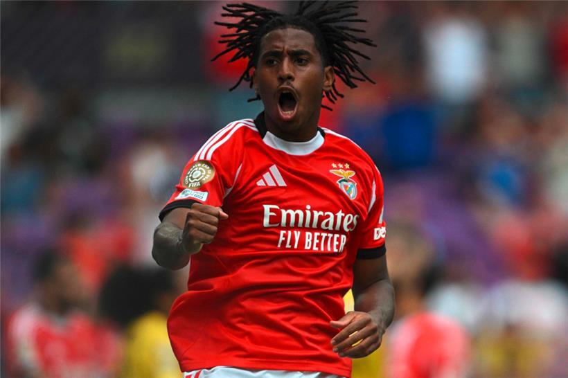 Der Luxemburger Mittelfeldspieler Leandro Barreiro von Benfica jubelt nach seinem Tor während des Fußballspiels der FIFA Klub-Weltmeisterschaft 2025 zwischen Benfica aus Portugal und Auckland City aus Neuseeland
