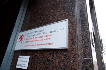 Der Luxemburger Staat (öffentliche Verwaltung, Sozialversicherung, Bildung, Gesundheit und Soziales) hat in 15 Monaten mehr als 6.000 neue Stellen geschaffen
