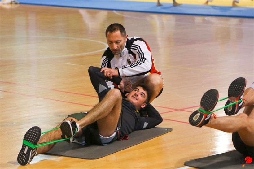 Der Mann, der im Hintergrund die Fäden zieht: Jürgen Fritzsche will die Strukturen und Wege im Karate verbessern
