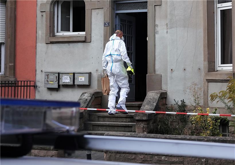 Der Mess- und Erkennungsdienst der Gerichtspolizei sicherte die Spuren
