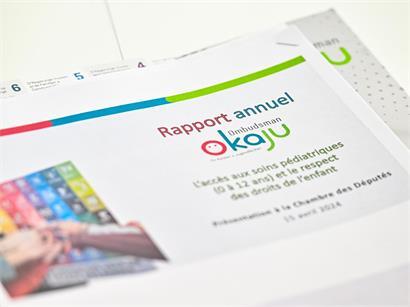 Der „Ombudsman fir Kanner a Jugendlecher“ veröffentlicht jedes Jahr einen Bericht über die Lage von Kindern und Jugendlichen in Luxemburg und zu seinen eigenen Aktivitäten