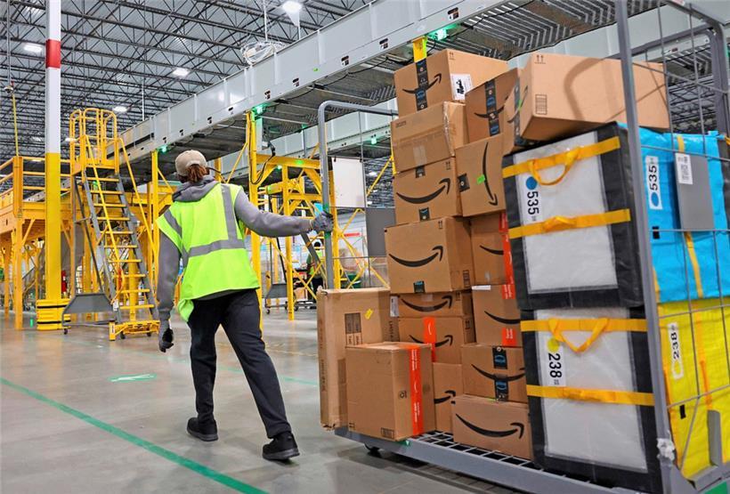 Der Online-Versand hat um Weihnachten Hochkonjunktur. Doch die Pakete landen nicht immer dort, wo sie hinsollen.
