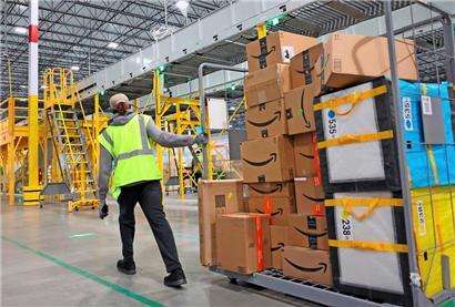 Der Online-Versand hat um Weihnachten Hochkonjunktur. Doch die Pakete landen nicht immer dort, wo sie hinsollen.
