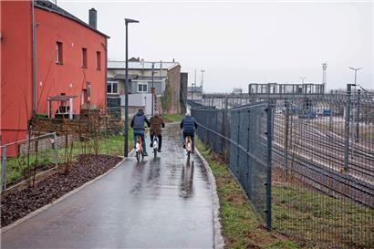 Der PC8 verläuft entlang der Bahngleise bis nach Niederkorn
