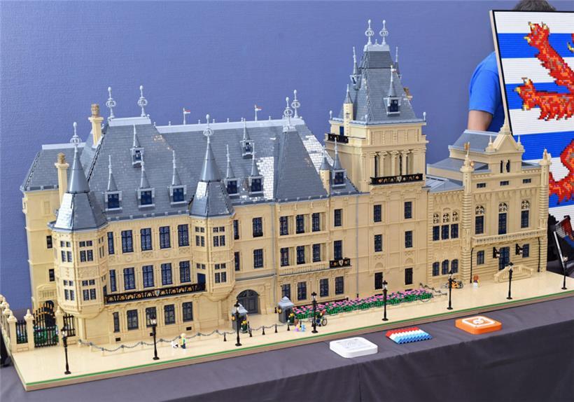 Der Palast von Luxem-, pardon: Brixembourg war ebenfalls zu sehen
